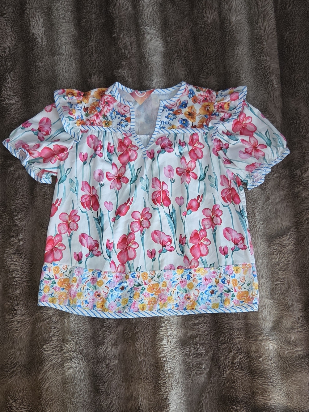 NWOT Floral Mix Print Split Neck Blouse Boho Ruffle Short Sleeve Top Medium